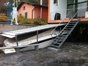 Konstruktion einer Rampe mit Slipbahnen für Boote von ca. 3500 kg